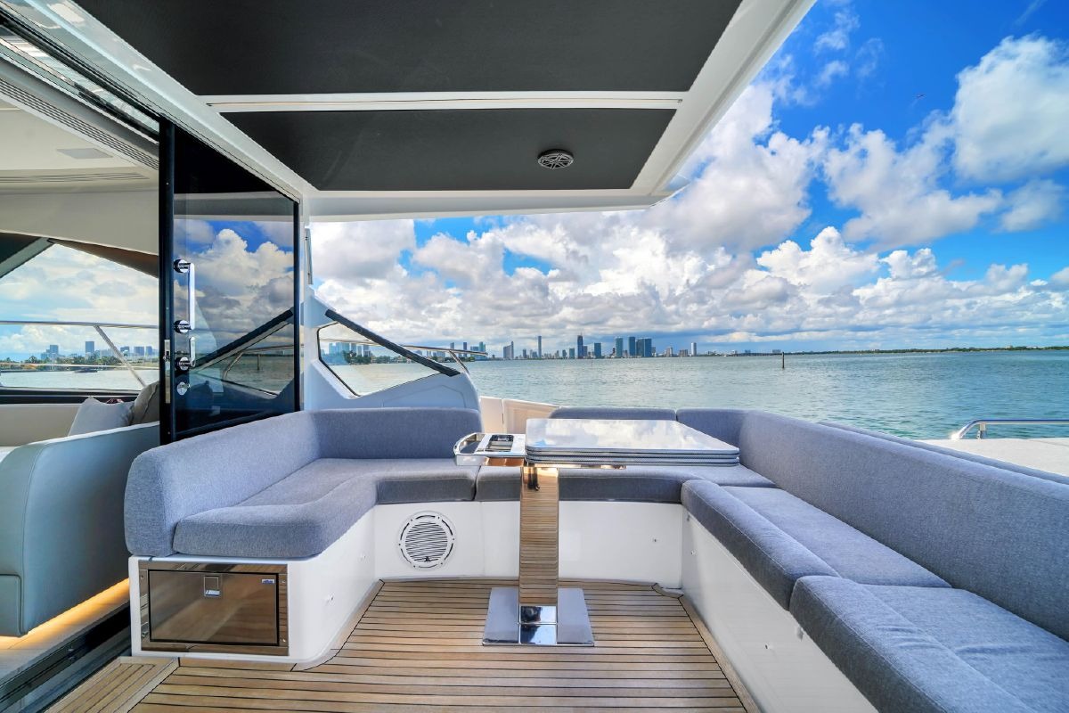 Azimut S6 image 3