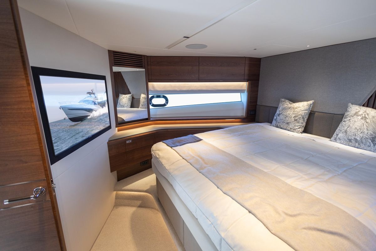 Princess S72 image 11