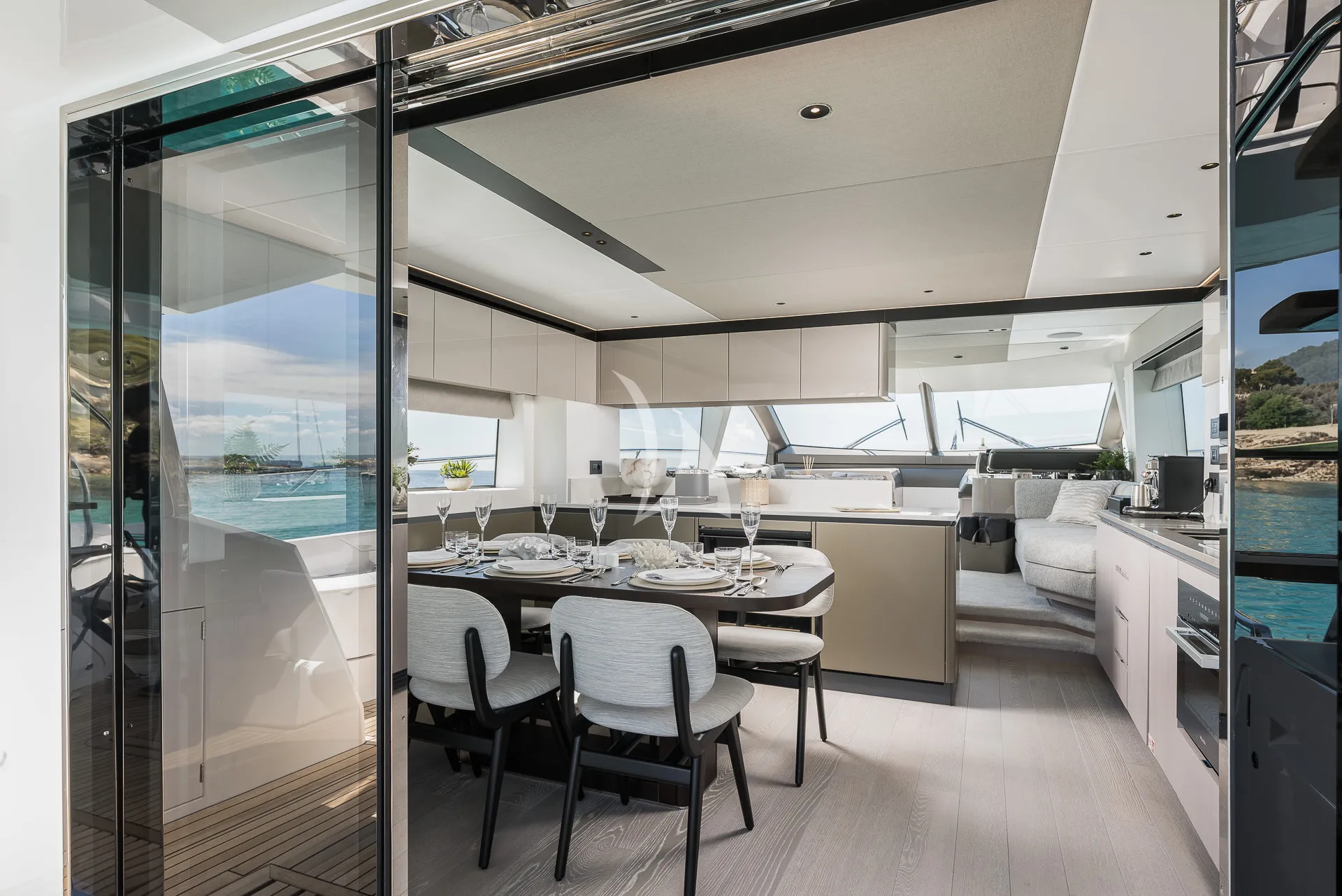 Sunseeker Manhatten 68 imagen 10